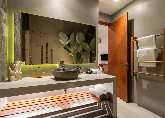 Villa Plumeria By Balisuperhost